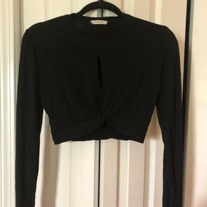 Black sexy key hole crop top